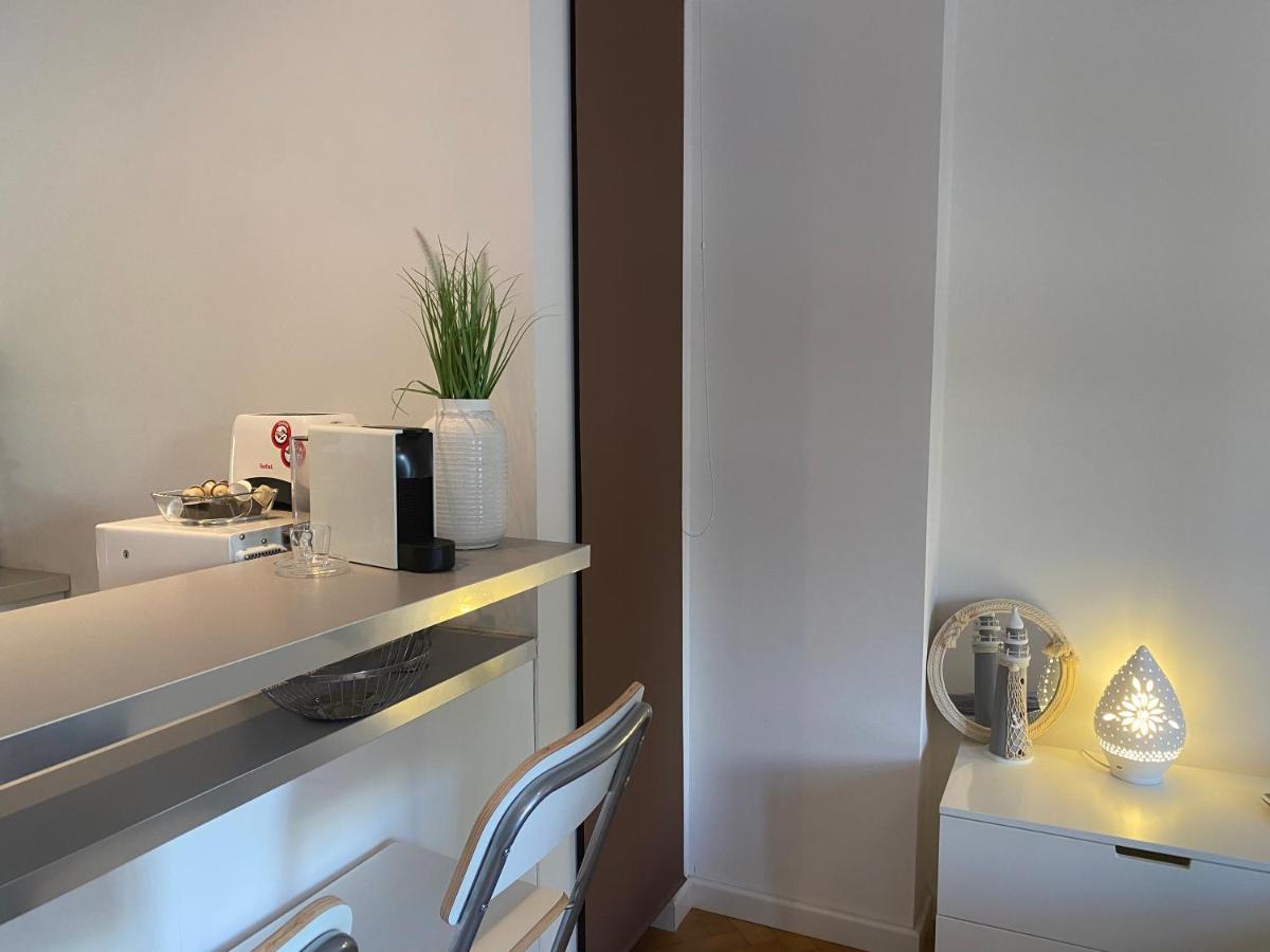 Blue Port Apartment In Ujlipotvaros With Free Parking Budapest Exterior foto